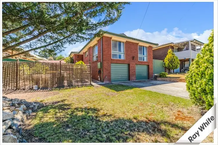 Second view of Homely house listing, 10 Ullamulla Crescent, Queanbeyan NSW 2620