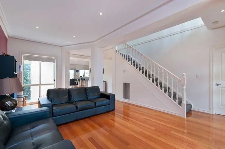 Seventh view of Homely house listing, 1/9 Hawick Court, Greenvale VIC 3059