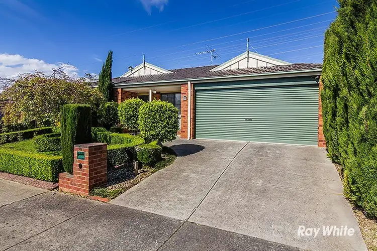 68 Scarborough Avenue, Cranbourne West VIC 3977