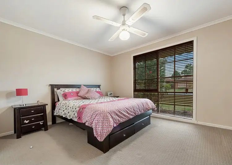 Fifth view of Homely house listing, 14 Longtown Court, Craigieburn VIC 3064