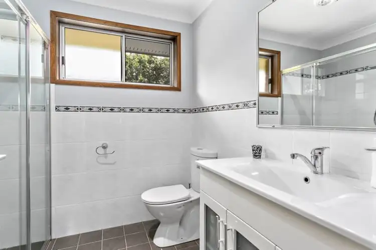 Fifth view of Homely house listing, 6 Ballantine Place, Horsley NSW 2530