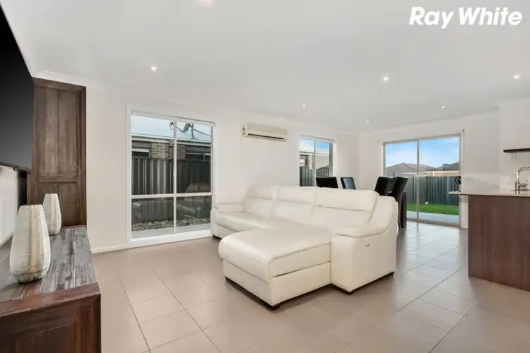 Fourth view of Homely house listing, 7 Orchard Valley Avenue, Pakenham VIC 3810