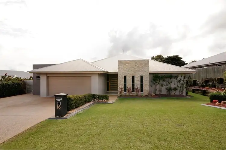16 Pelican Drive, Rangeville QLD 4350