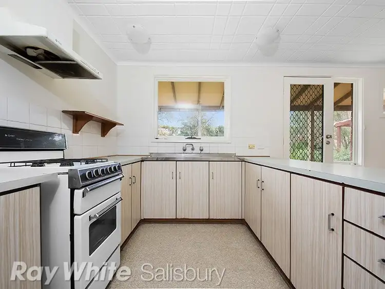 Seventh view of Homely house listing, 4 Carrama Crescent, Munno Para SA 5115