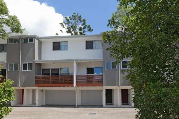 9/5 Sovereign Street, Indooroopilly QLD 4068