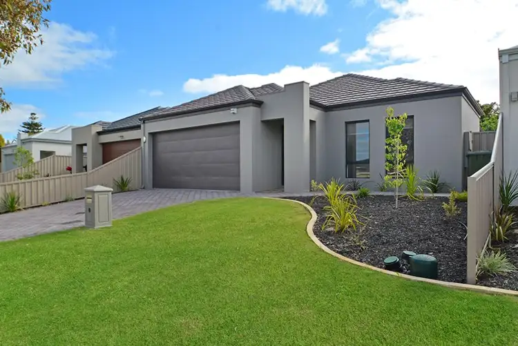 22 Dormans Road, Morley WA 6062
