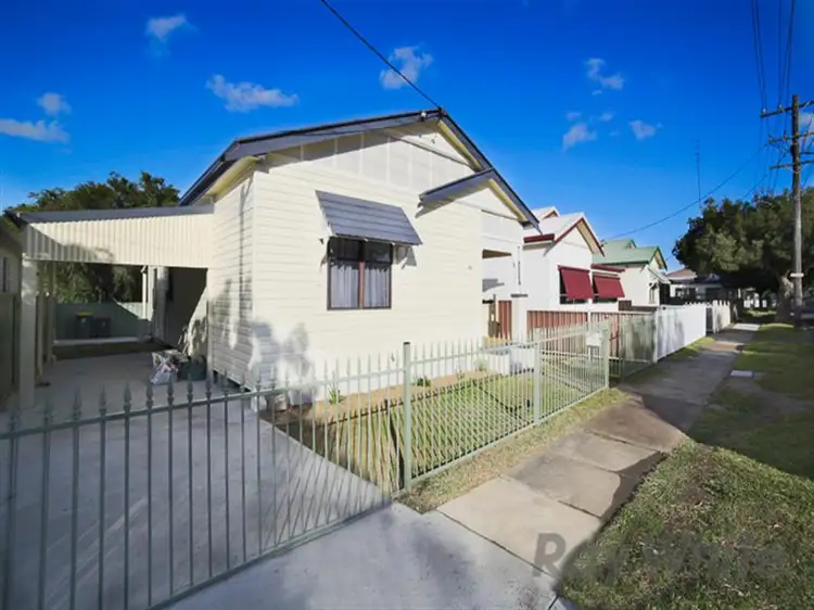 60 Fitzroy Street, Mayfield NSW 2304