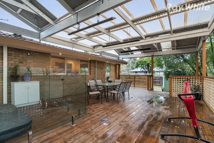 1 Fisher Court, Bayswater North VIC 3153