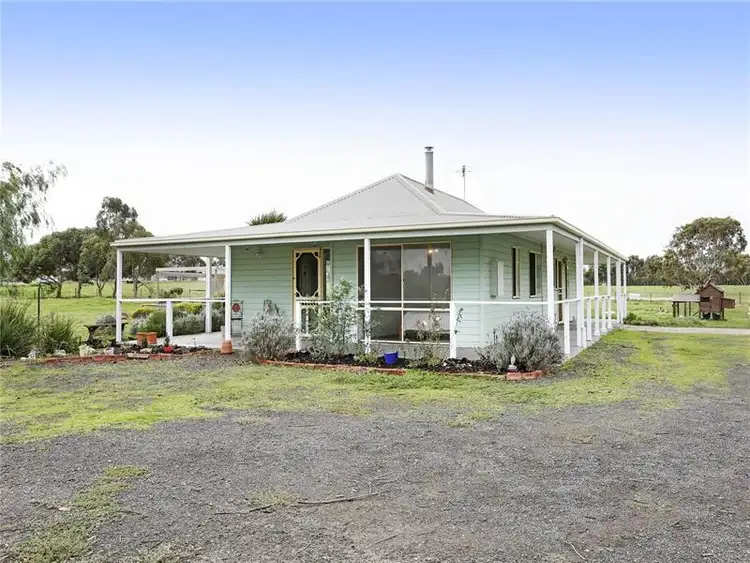 110 Forest Road North, Lara VIC 3212