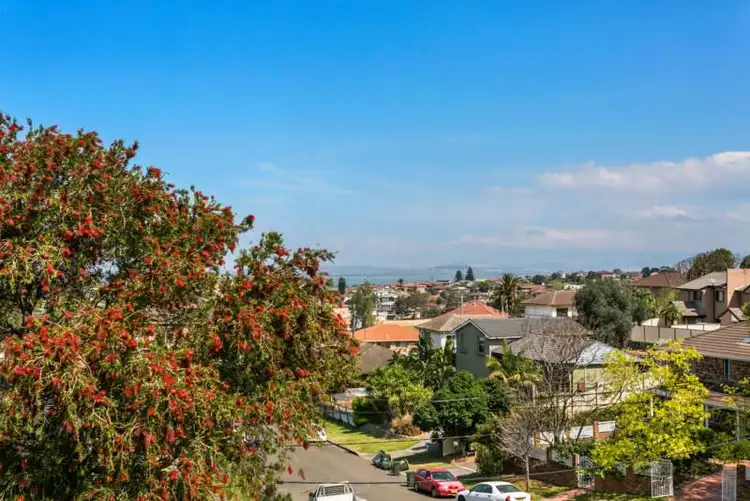 Third view of Homely unit listing, 4/15 Melinda Grove, Lake Heights NSW 2502