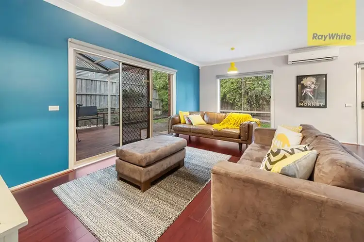 Sixth view of Homely house listing, 5 Scarborough Terrace, Craigieburn VIC 3064