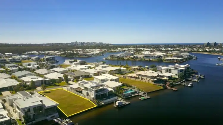 8 Deep Water Circuit, Pelican Waters QLD 4551