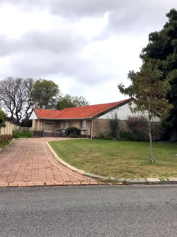 18 Greenshields Street, Mira Mar WA 6330
