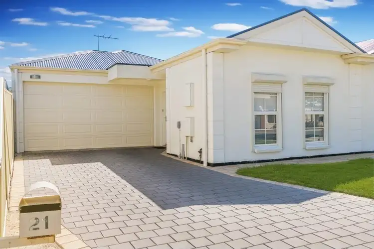 21 Broadford Crescent, Findon SA 5023