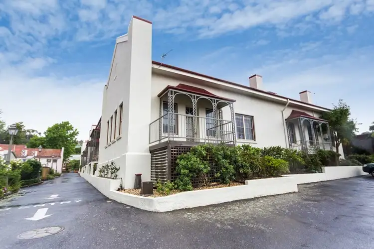 9 St John Crescent, Launceston TAS 7250