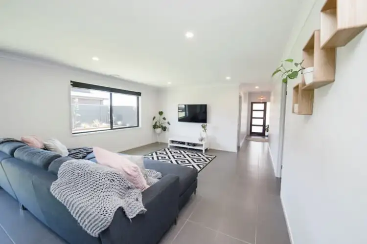 Fifth view of Homely house listing, 25 Tower Avenue, Swan Hill VIC 3585