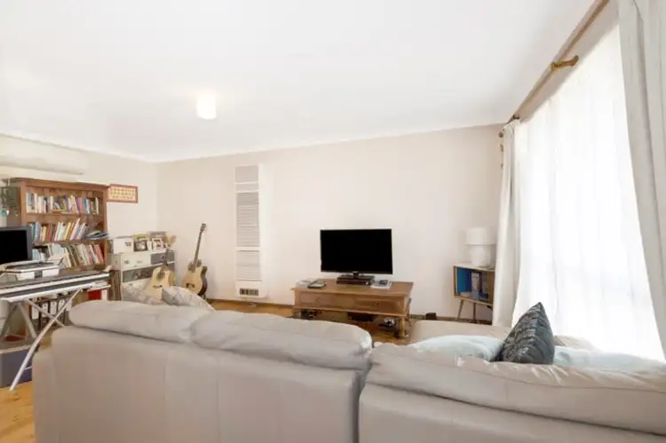 Second view of Homely unit listing, 2/109 Warrandyte Road, Langwarrin VIC 3910
