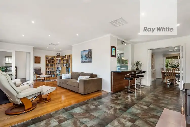Fifth view of Homely house listing, 5 Nevis Court, Bundoora VIC 3083