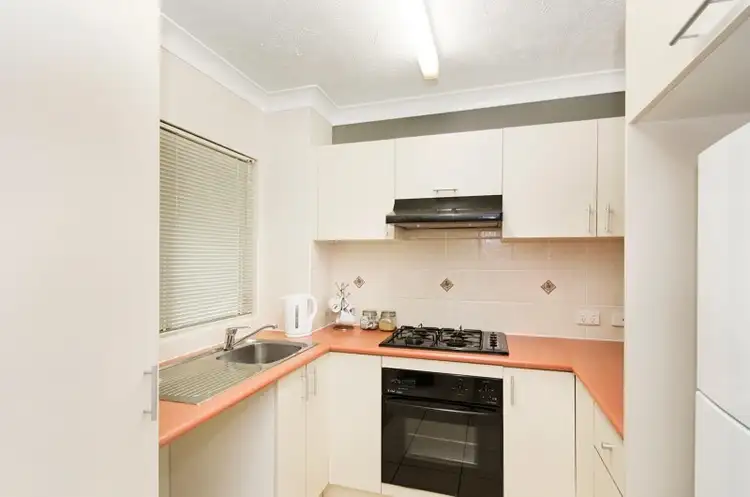 Third view of Homely unit listing, 8/6-8 Bell Street, South Townsville QLD 4810