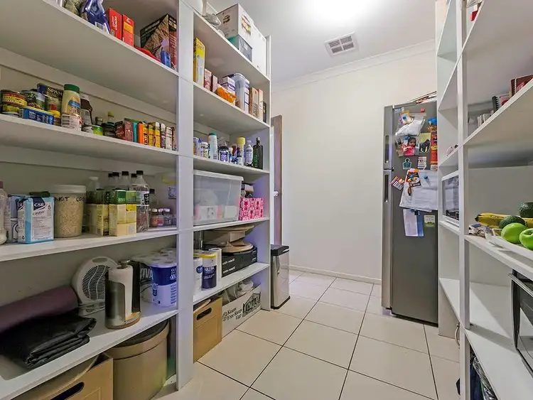 Sixth view of Homely house listing, 9 Swordgrass Avenue, Tarneit VIC 3029