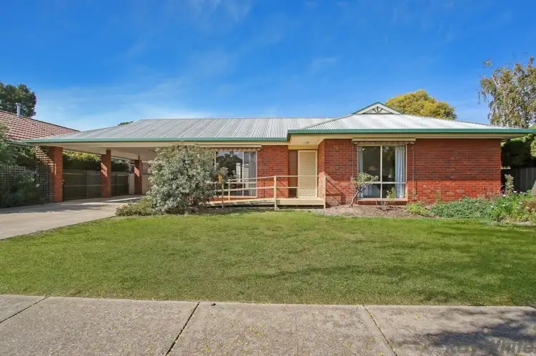 21 Statesman Drive, Benalla VIC 3672