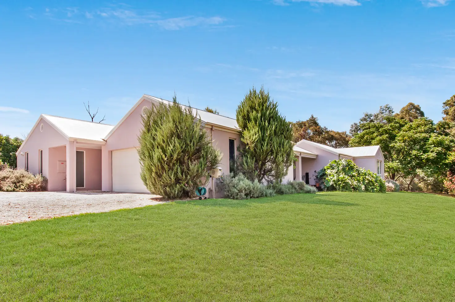 Main view of Homely house listing, 28 Innisfree Drive, West Wodonga VIC 3690