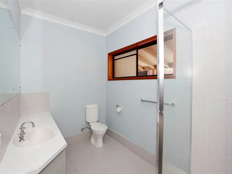 Seventh view of Homely house listing, 2 Bowles Court, Mount Ommaney QLD 4074