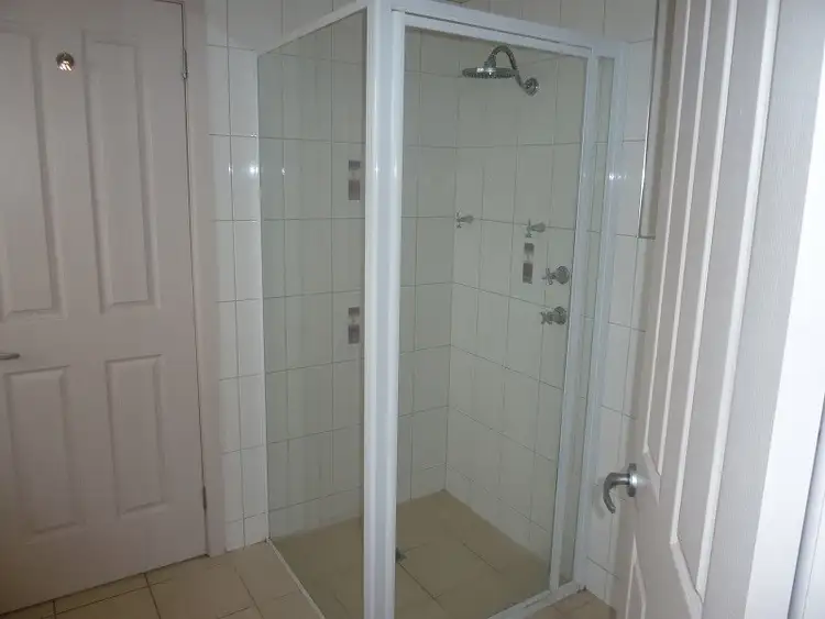 Sixth view of Homely house listing, 2 Eyre Court, Mount Gambier SA 5290