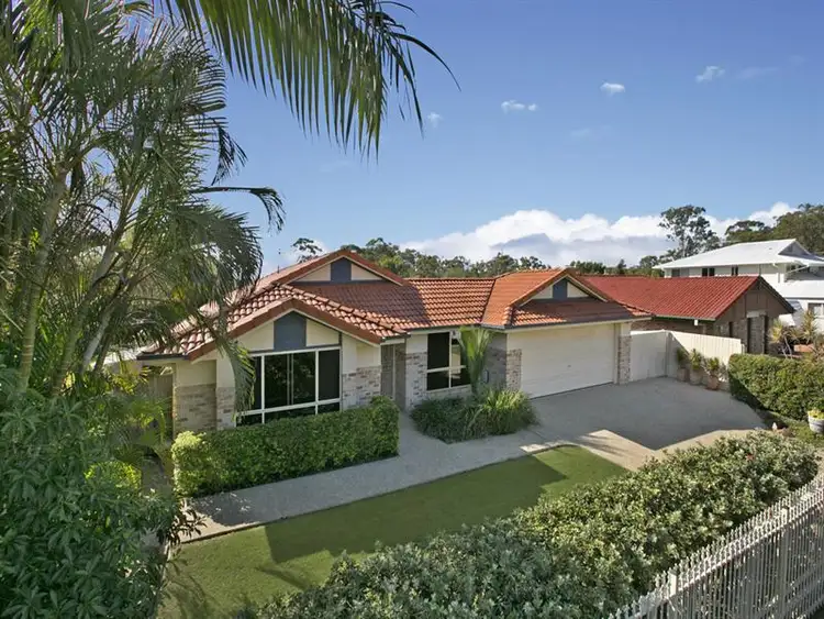 6 Heritage Drive, Wellington Point QLD 4160