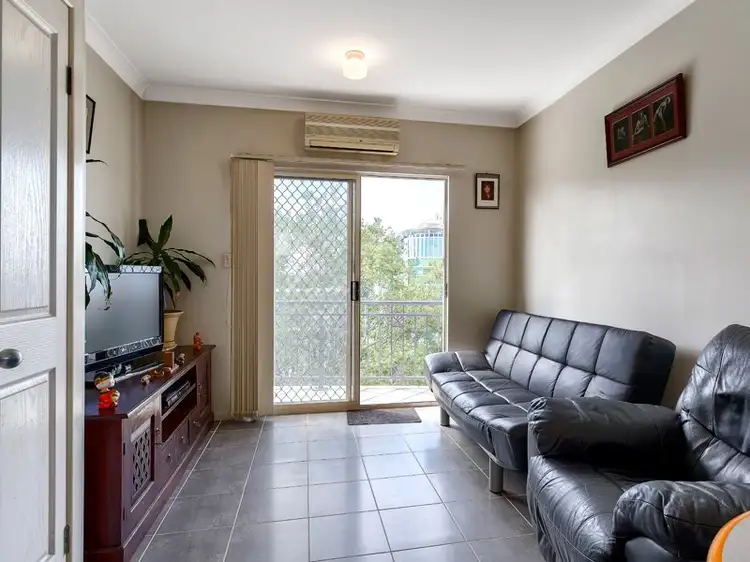 Third view of Homely unit listing, 10/446 Main Street, Kangaroo Point QLD 4169