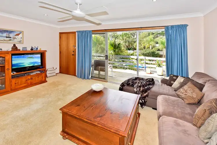 Fourth view of Homely house listing, 19 Wendy Drive, Point Clare NSW 2250
