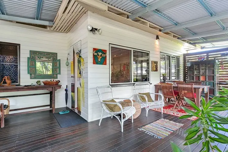 88 Christensen Street, Machans Beach QLD 4878