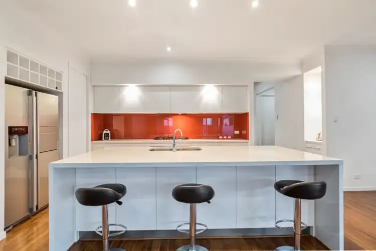 87 Observatory Drive, Reedy Creek QLD 4227