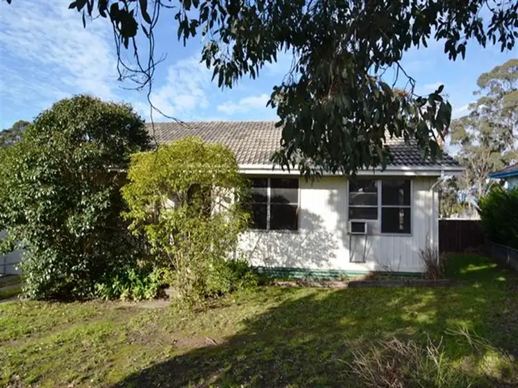 18 Martindale Crescent, Seymour VIC 3660