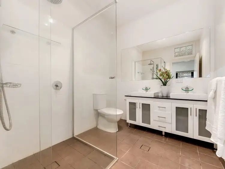 Sixth view of Homely other listing, 4/12 Hillcrest Avenue, Tugun QLD 4224