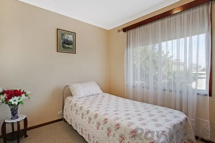 Seventh view of Homely house listing, 18 Conmurra Way, Springdale Heights NSW 2641