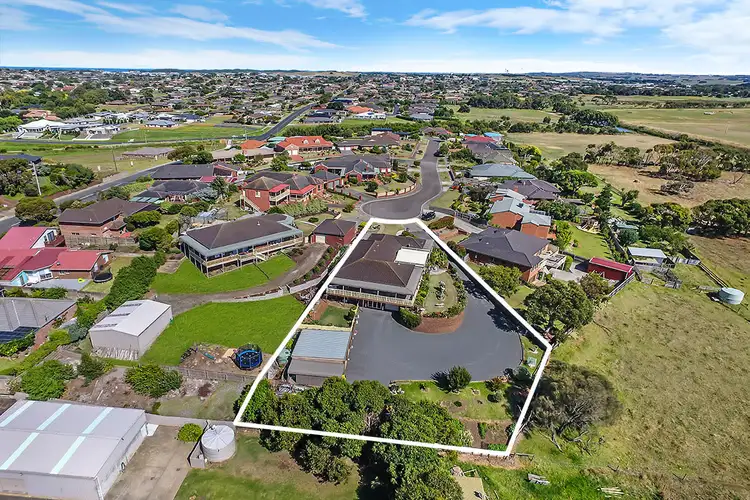 Fifth view of Homely house listing, 7 Windsor Court, Warrnambool VIC 3280