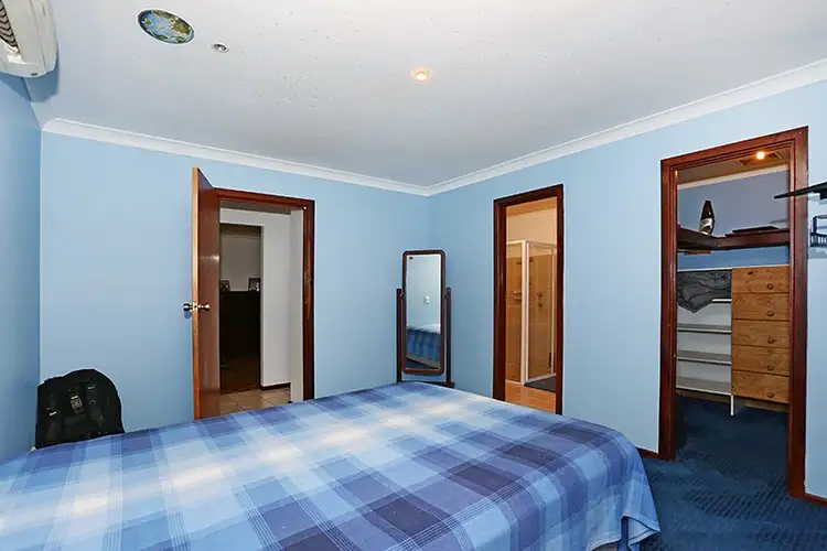 Seventh view of Homely house listing, 2 Goode Court, Australind WA 6233