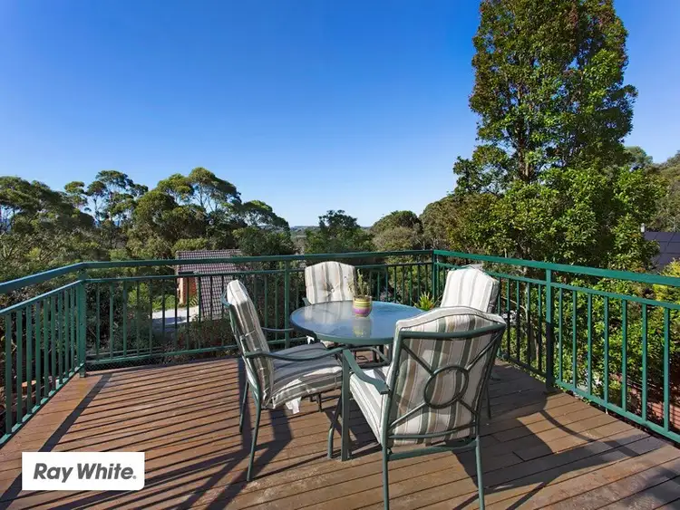 15 Michael Crescent, Kiama Downs NSW 2533
