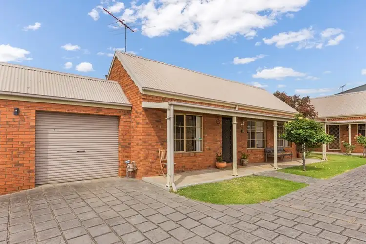 2/50 Vines Road, Hamlyn Heights VIC 3215