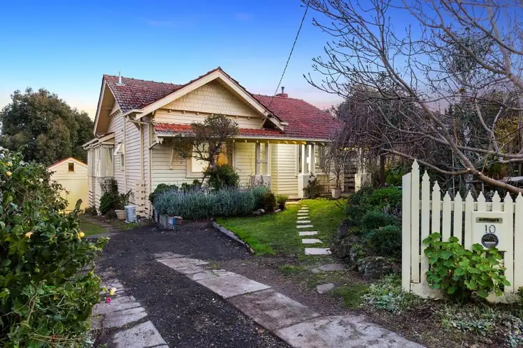 10 Melrose Street, Mont Albert North VIC 3129
