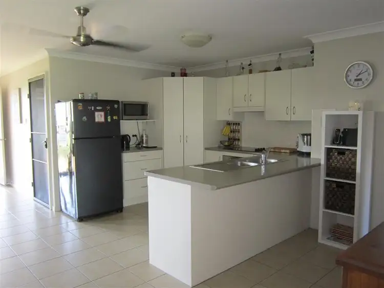 Second view of Homely house listing, 5 Isabel Court, Gracemere QLD 4702