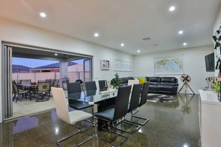 Seventh view of Homely house listing, 8 Teresa Court, Mildura VIC 3500