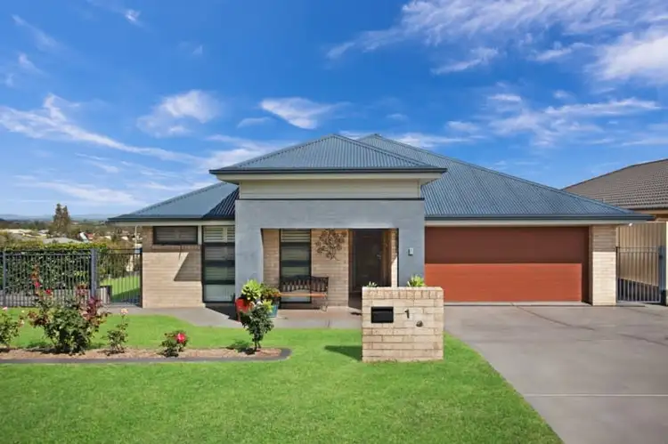 1 York Place, Raworth NSW 2321