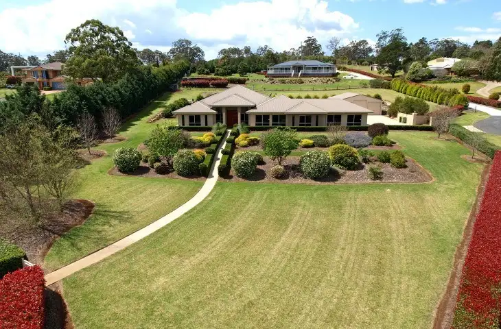 Second view of Homely house listing, 4 Kimberley Court, Blue Mountain Heights QLD 4350
