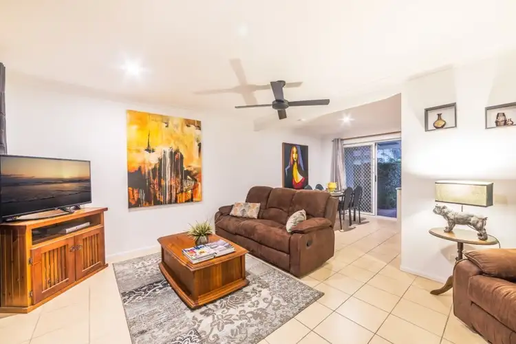 53/2 St Kevins Avenue, Benowa QLD 4217