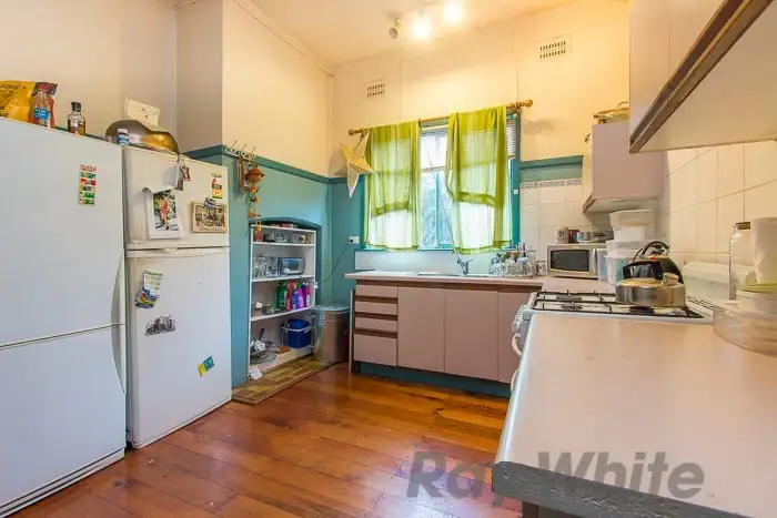 Fourth view of Homely house listing, 5 Ferndale Street, Tighes Hill NSW 2297