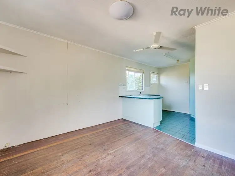 Fifth view of Homely house listing, 116 Queen Street, Goodna QLD 4300