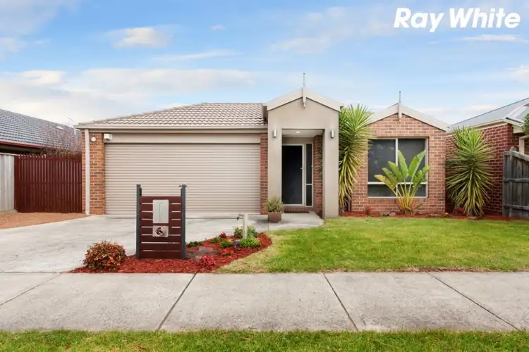 6 Arden Avenue, Pakenham VIC 3810