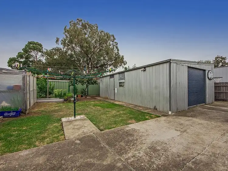 Seventh view of Homely house listing, 18 Fairfax Circuit, Albanvale VIC 3021